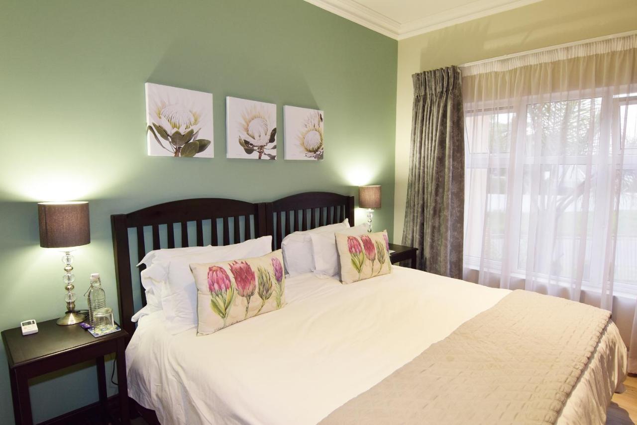 Sandown Guest House Johannesburg Exterior photo