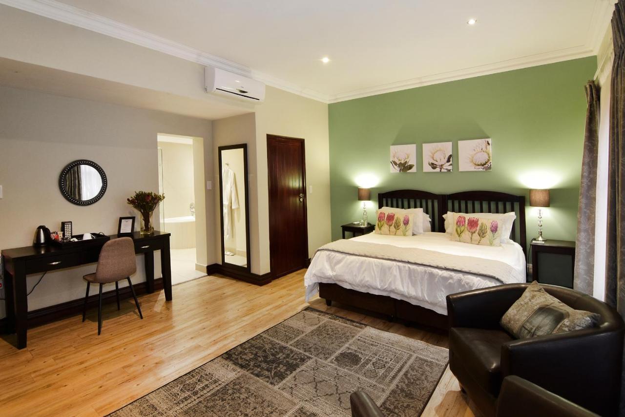 Sandown Guest House Johannesburg Exterior photo